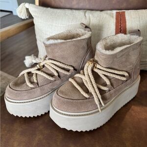 Inuikii Beige Platform Winter Boots